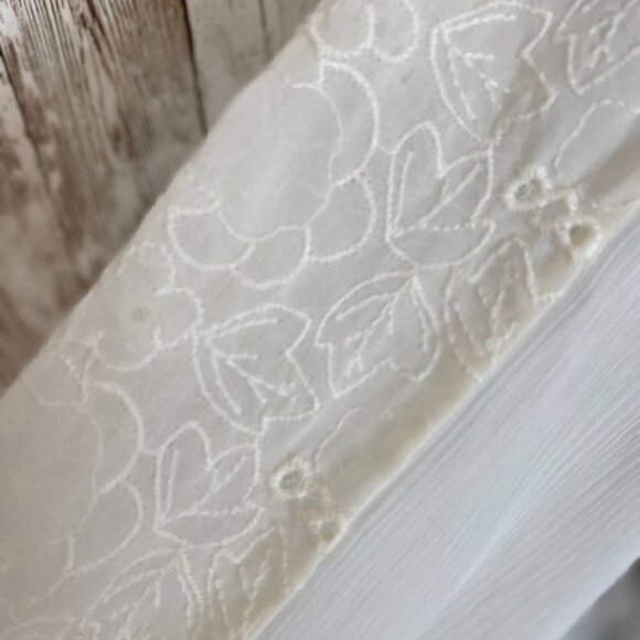 Women's Jessica Simpson BoHo Peasant Blouse size Large - Picture 4 of 7